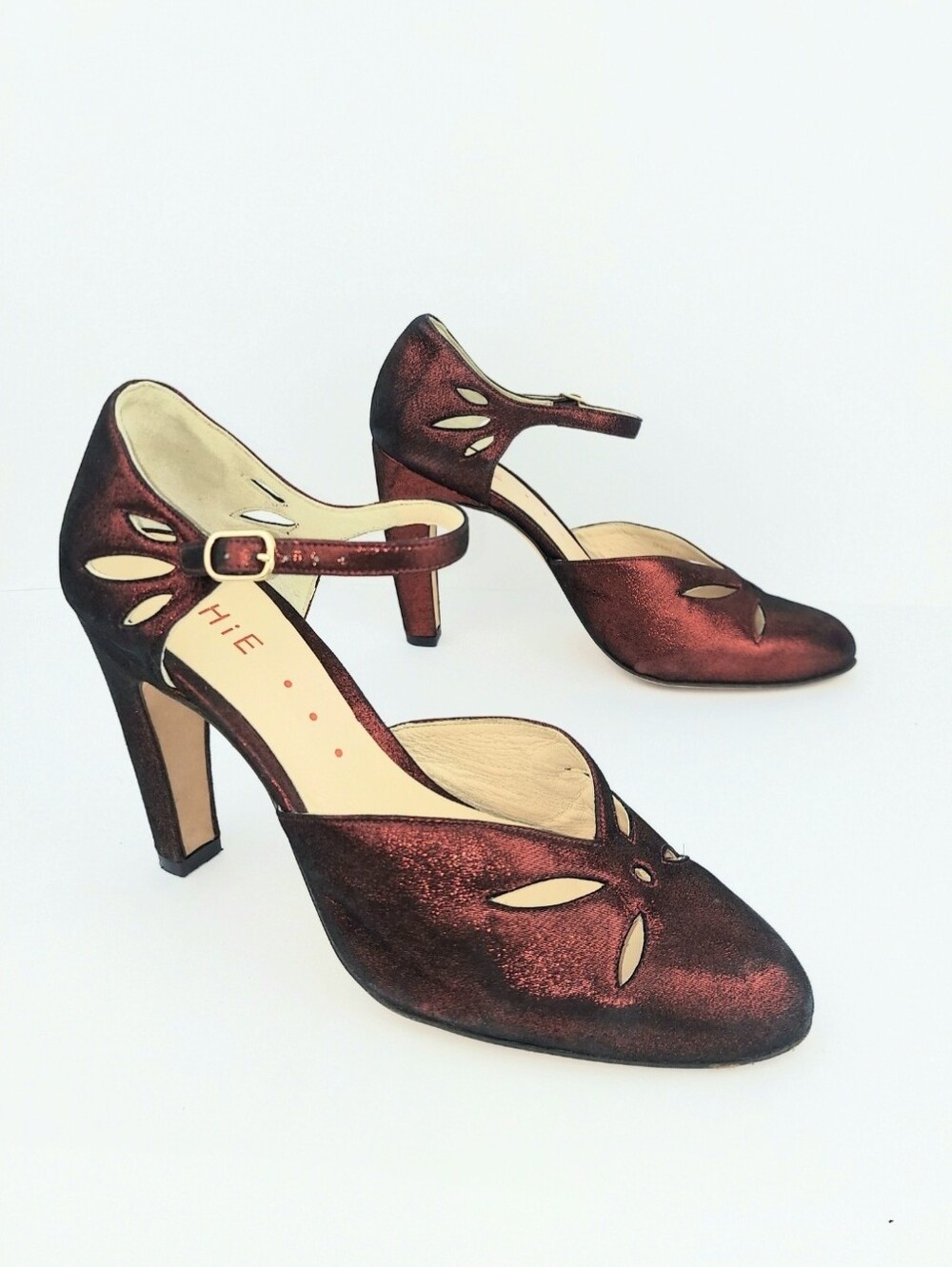 Chie Mihara Metallic Red Black Glitter Retro Style Heels